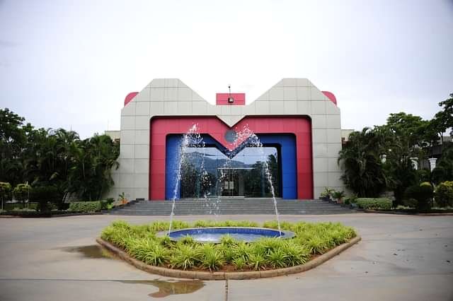 Mohan_Babu_University